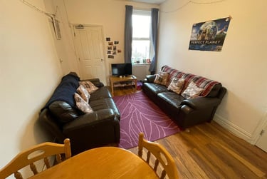 5 bed house, Amble Grove, Jesmond Vale, Newcastle, NE21NY - Image 1